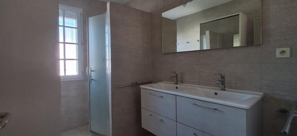 LES SABLES D'OLONNE - Maison avec studio attenant