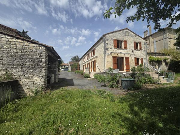 Maison ancienne de caractère