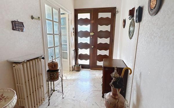 Maison à vendre    7 pièces • 182 m2 Pau