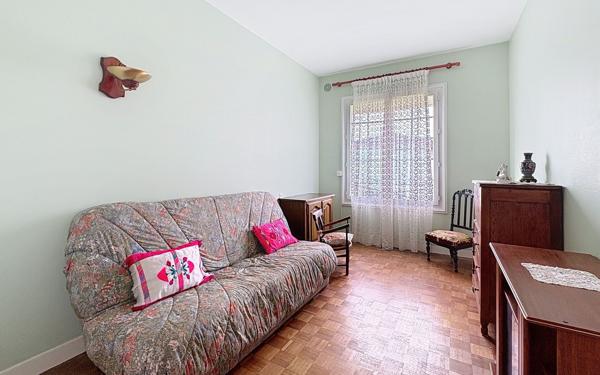 Maison à vendre    7 pièces • 182 m2 Pau