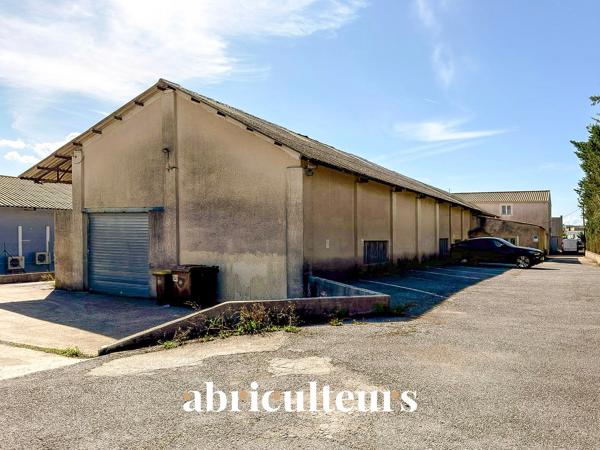 Entrepôt & Bâtiment Commercial zone d’activité dynamique près de l’A8 en vente Le Muy (83490)