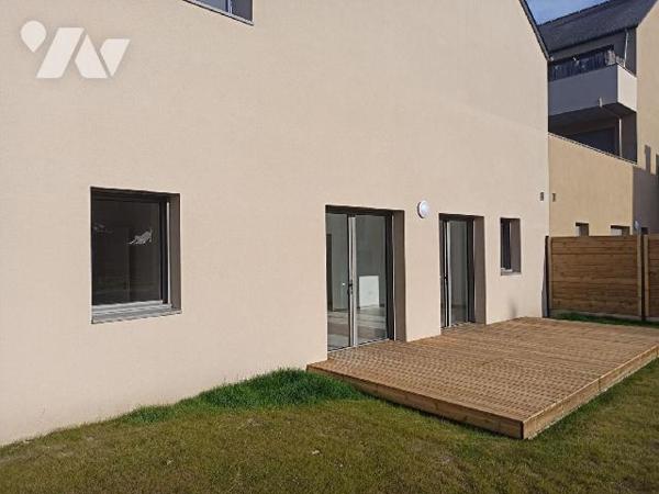 [APPARTEMENT A VENDRE - COMBOURG - ILLE & VILAINE 35]
En plein centre de Combourg, proches tout...