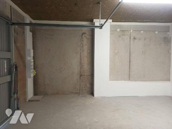 [APPARTEMENT A VENDRE - COMBOURG - ILLE & VILAINE 35]
En plein centre de Combourg, proches tout...
