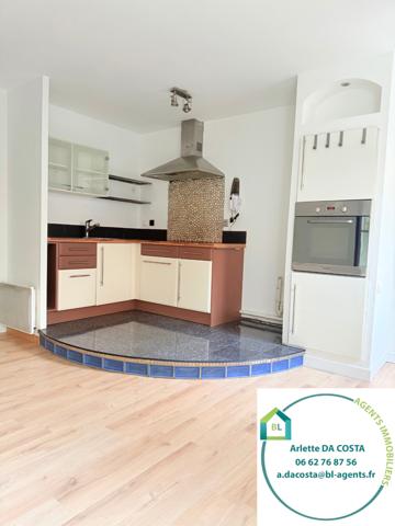 STUDIO CENTRE VILLEPARISIS