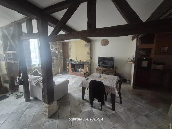 Immobilier Mézin (47170) – Maison de ville 154m2 – 112 500 €