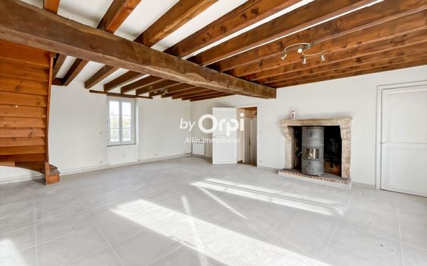 Maison à vendre    4 pièces •  Vallon-en-Sully