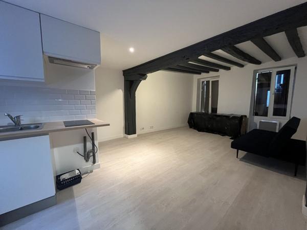 Immeuble à vendre |  Meulan-en-Yvelines |  221 m²