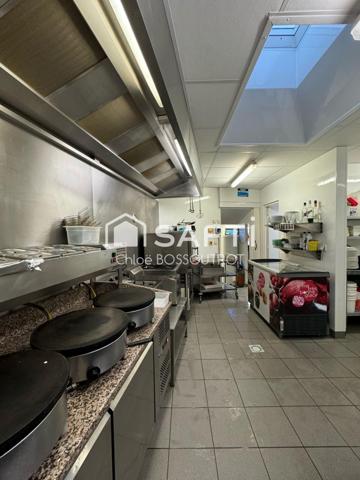 Fonds de commerce Restaurant Bar Crêperie de 140 m2 avec studio