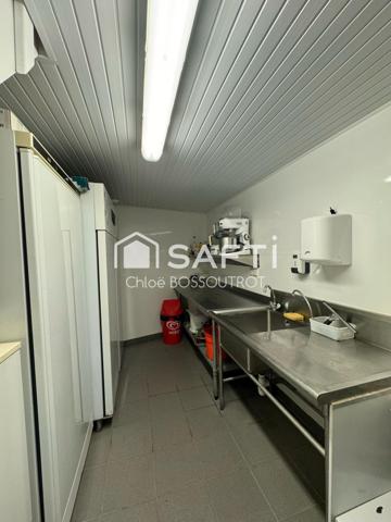 Fonds de commerce Restaurant Bar Crêperie de 140 m2 avec studio