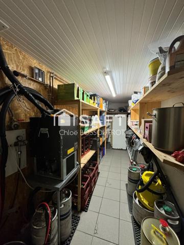 Fonds de commerce Restaurant Bar Crêperie de 140 m2 avec studio