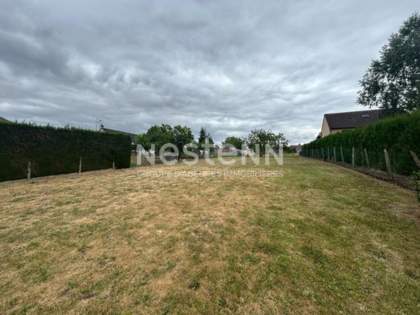 Grand terrain a batir au coeur de Cerans-Foulletourte, a 5 minutes a pied de toutes les commodites !