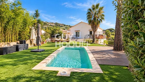 Maison  avec piscine et jardin à Cavalaire-sur-Mer