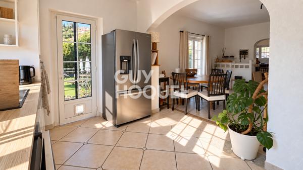 Maison  avec piscine et jardin à Cavalaire-sur-Mer