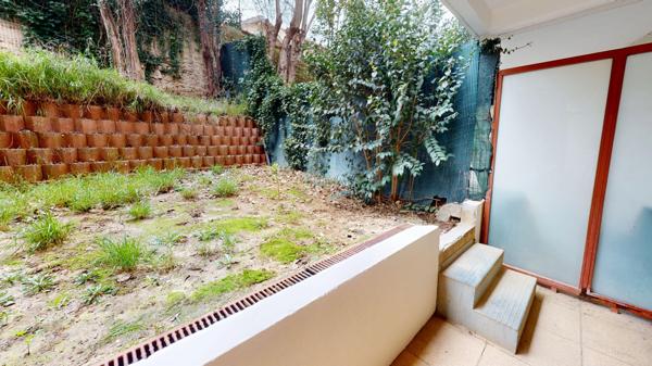 Appartement Montpellier 2 pièce(s) 33 m2, terrasse 10M2 jardin 47m2,