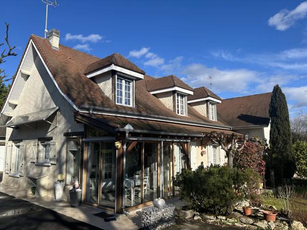 Grande maison familiale avec jardin généreux maison d'amis