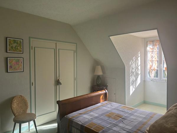 Grande maison familiale avec jardin généreux maison d'amis