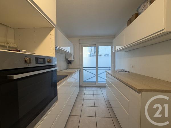 Appartement F3 à vendre  3 pièces - 62 m2 VOIRON - 38