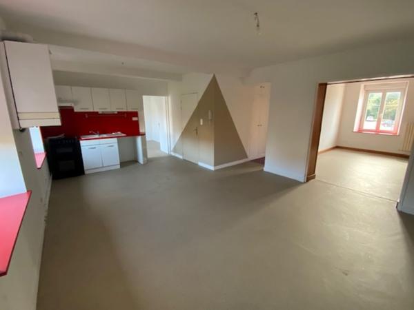 Appartement Vittel 4 pièce(s) 80 m2