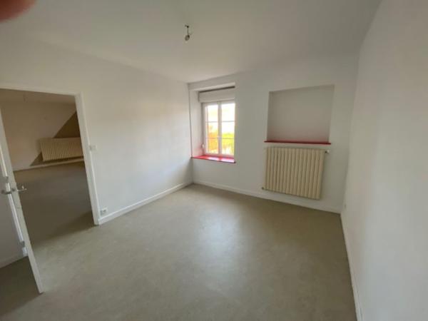 Appartement Vittel 4 pièce(s) 80 m2