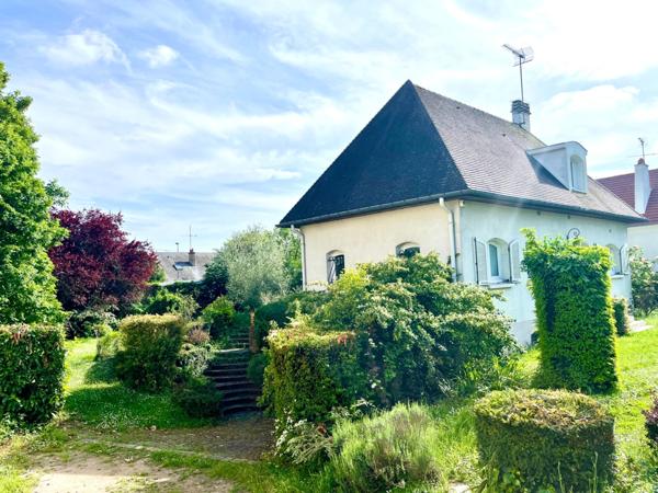 Maison à vendre 5 pièces LA CHAPELLE SAINT MESMIN (45)