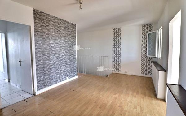 Appartement à vendre    3 pièces • 66,25 m2 Le Mée-sur-Seine