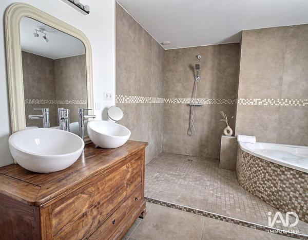 Maison à vendre 6 pièces 168 m² Sainville