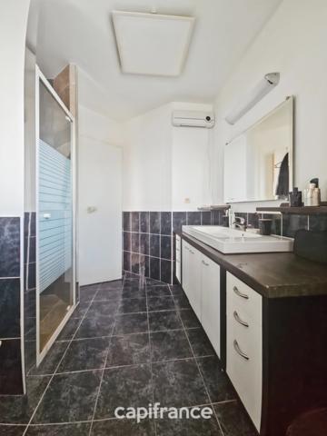 Maison de plain-pied, 112m² et 18m² chalet/studio, terrain de 1152m²