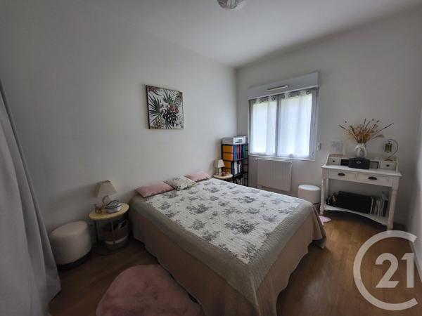 Appartement F4 à vendre  4 pièces - 72,67 m2 PALAISEAU - 91