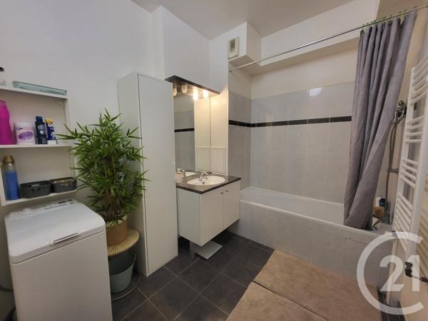 Appartement F4 à vendre  4 pièces - 72,67 m2 PALAISEAU - 91