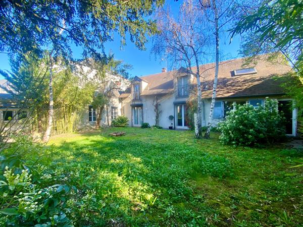 Maison bourg D'Olivet avec jardin et garage