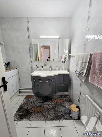 pour investisseur, appartement type 3 sur la commune de LONS-LE-SAUNIER.