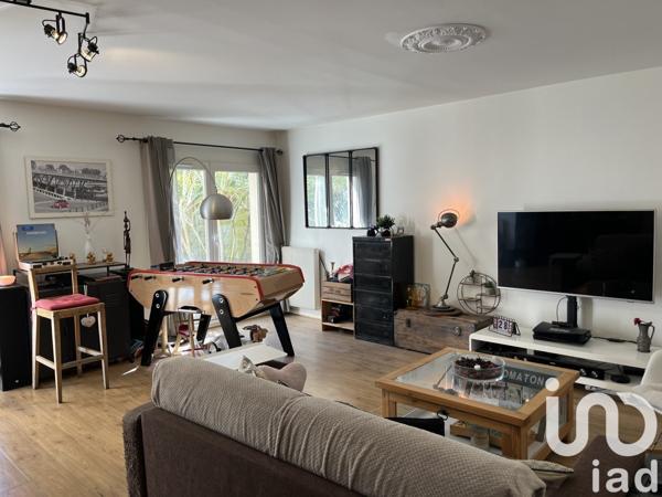 Duplex 3 pièces de 86 m² à Maurepas (78310)