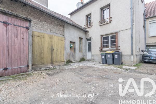 Maison à vendre 4 pièces 78 m² Épône