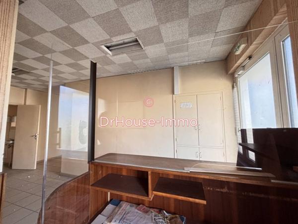 Immeuble à vendre 9 pièces de 135 m²