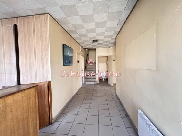 Immeuble à vendre 9 pièces de 135 m²