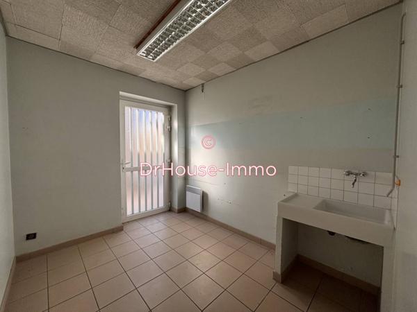 Immeuble à vendre 9 pièces de 135 m²