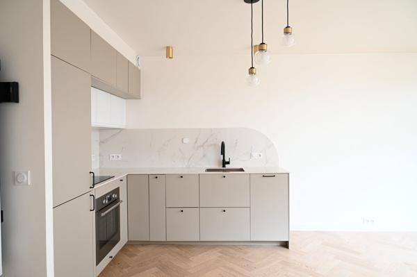 Appartement Asnières-sur-Seine 2 pièces - 1250€CC