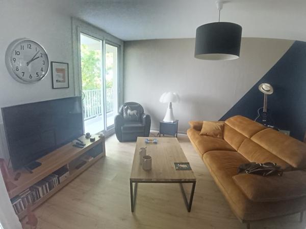Appartement à louer 990 € CC Toulouse 3 p 77 m² DPE C