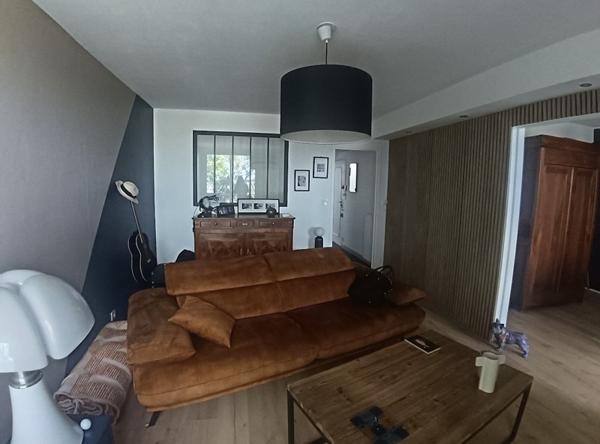 Appartement à louer 990 € CC Toulouse 3 p 77 m² DPE C