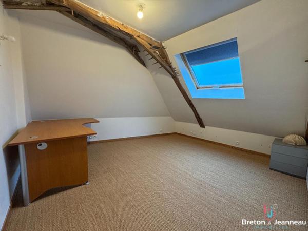 Maison à Quelaines Saint Gault