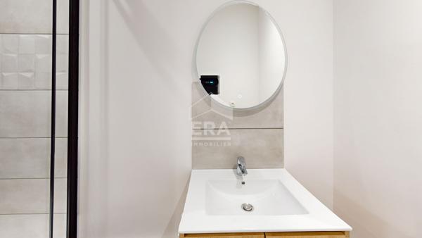 Magnifique Appartement de 5 Chambres à Louer
