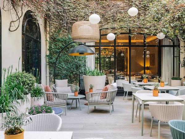 Fonds De Commerce - 262 m²