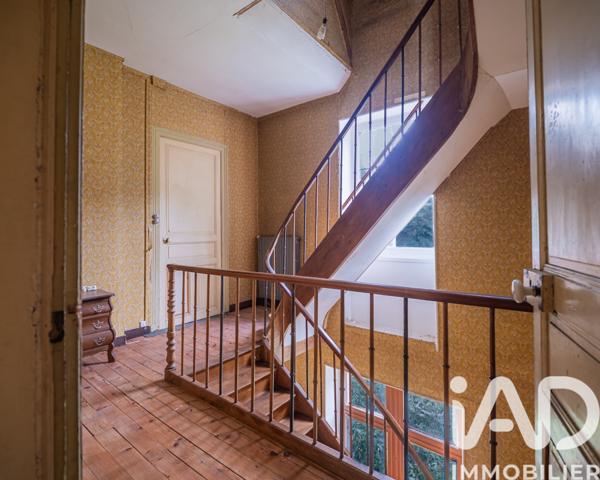 Maison à vendre 11 pièces 345 m² Aigné