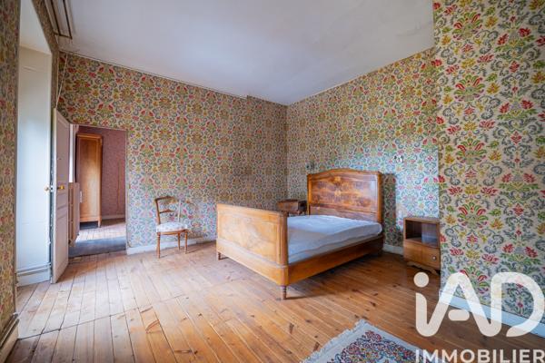 Maison à vendre 11 pièces 345 m² Aigné