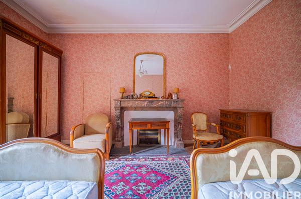 Maison à vendre 11 pièces 345 m² Aigné