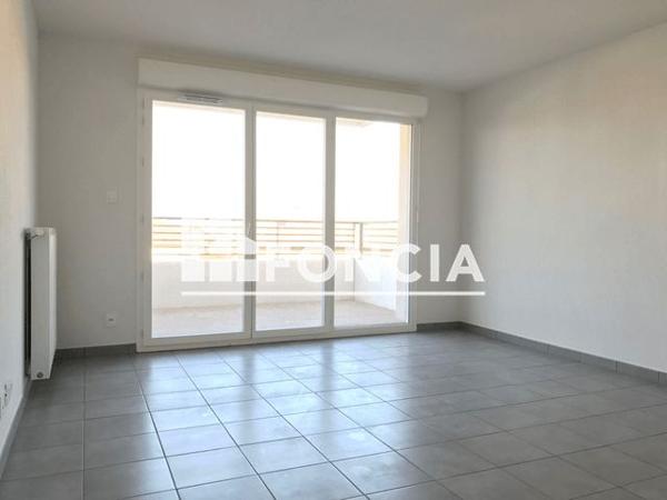 Location Appartement 2 pièces 45.5 m² - 47 BOULEVARD SILVIO TRENTIN Toulouse 31200