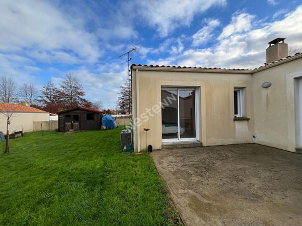 Maison à vendre 5 pièces - Montreverd