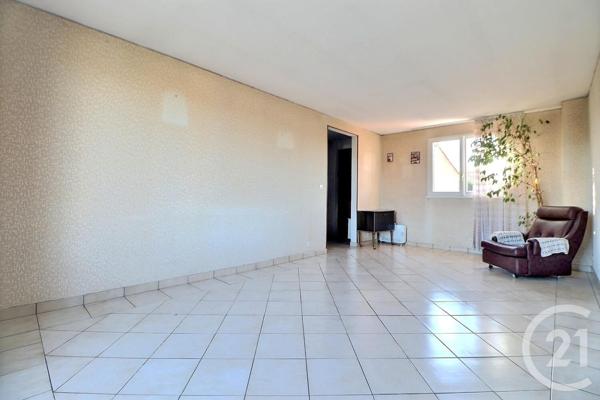 Maison à vendre  4 pièces - 86,30 m2 ST RAPHAEL - 83