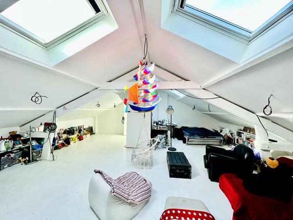 Maison 7 pièces 210 m2