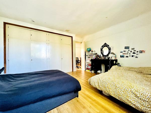 Maison 7 pièces 210 m2
